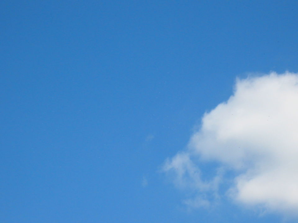 Lichtbollen boven Rotterdam foto