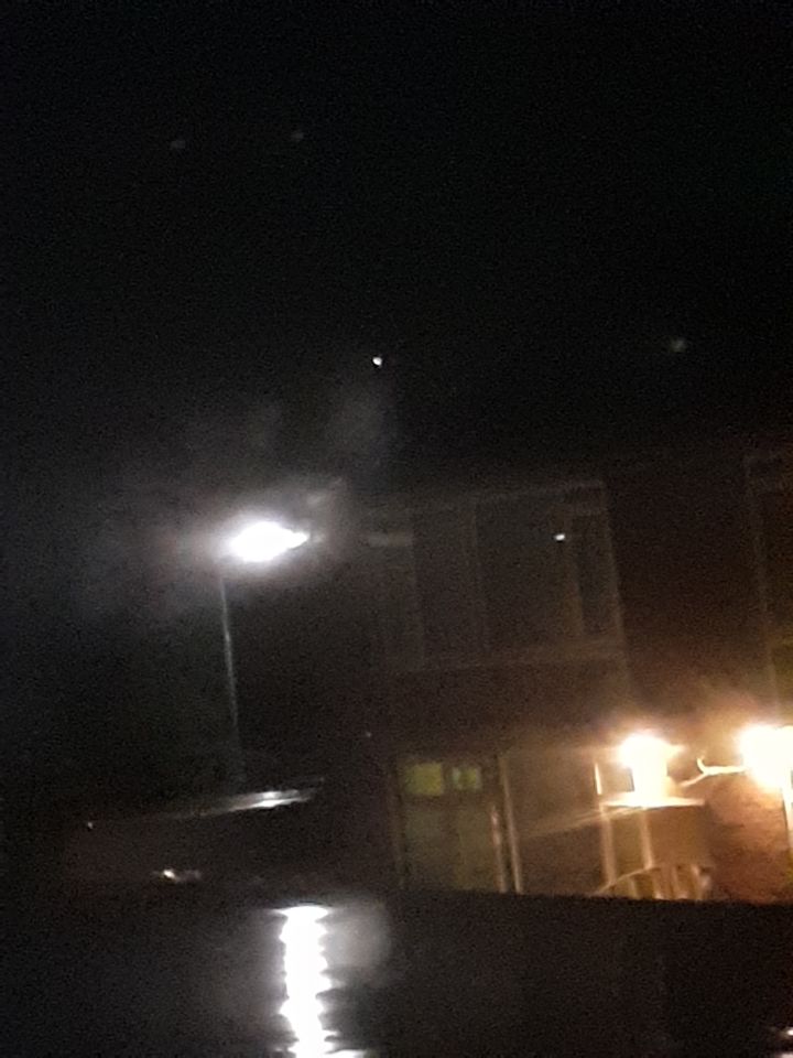 Heel fel lichtpunt foto