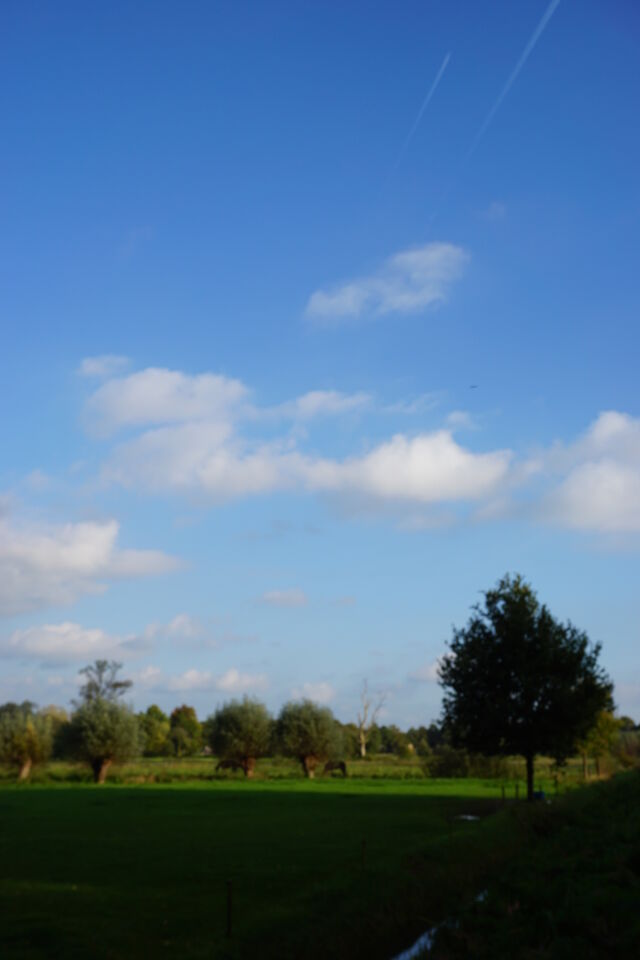 Meerdere objecten in de lucht foto