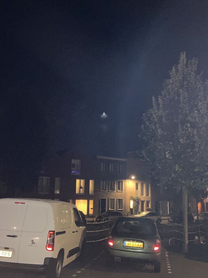 Vierkant licht naar beneden foto