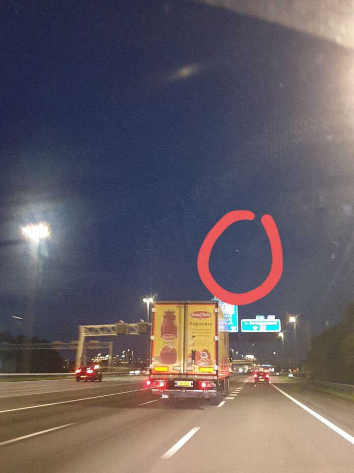 Een best groot contstant lichtpunt foto