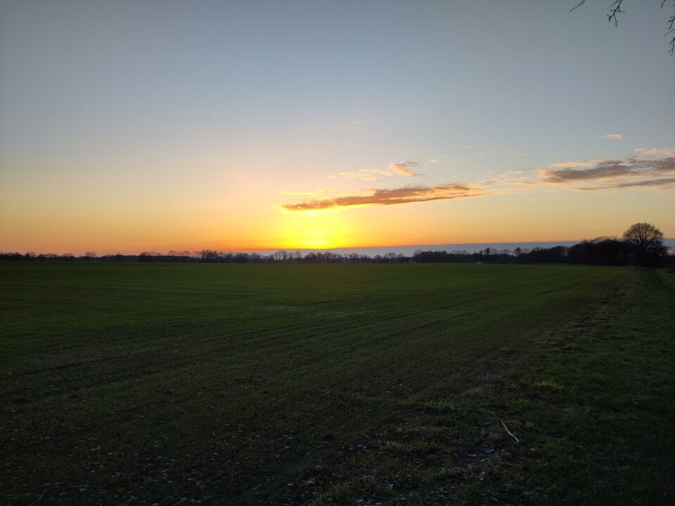 Omgeving Rolde, Na thuiskomst vondst objecten op foto. foto