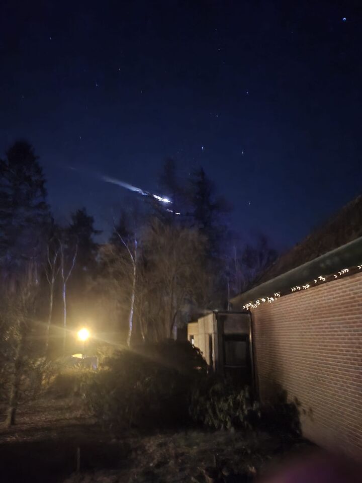 2 objecten paralel met hoge snelheid zonder geluid foto