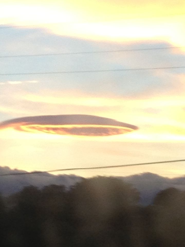 Wolk of UFO foto