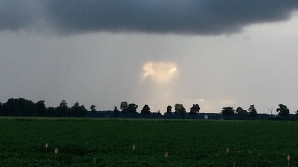 Vreemde wolk foto