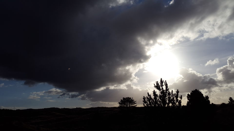 Ronde bal in wolk. foto