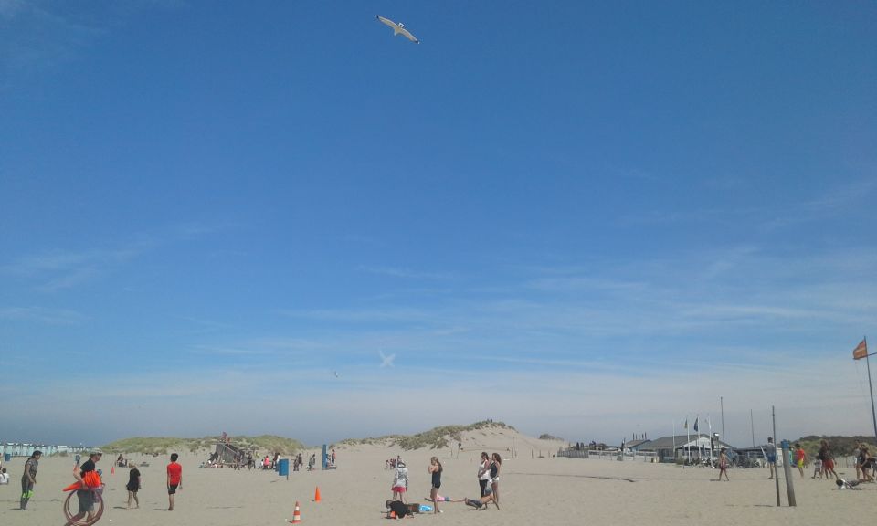 Typische weergave in lucht van "wolk" in kruisvorm in Noordelijke richting foto